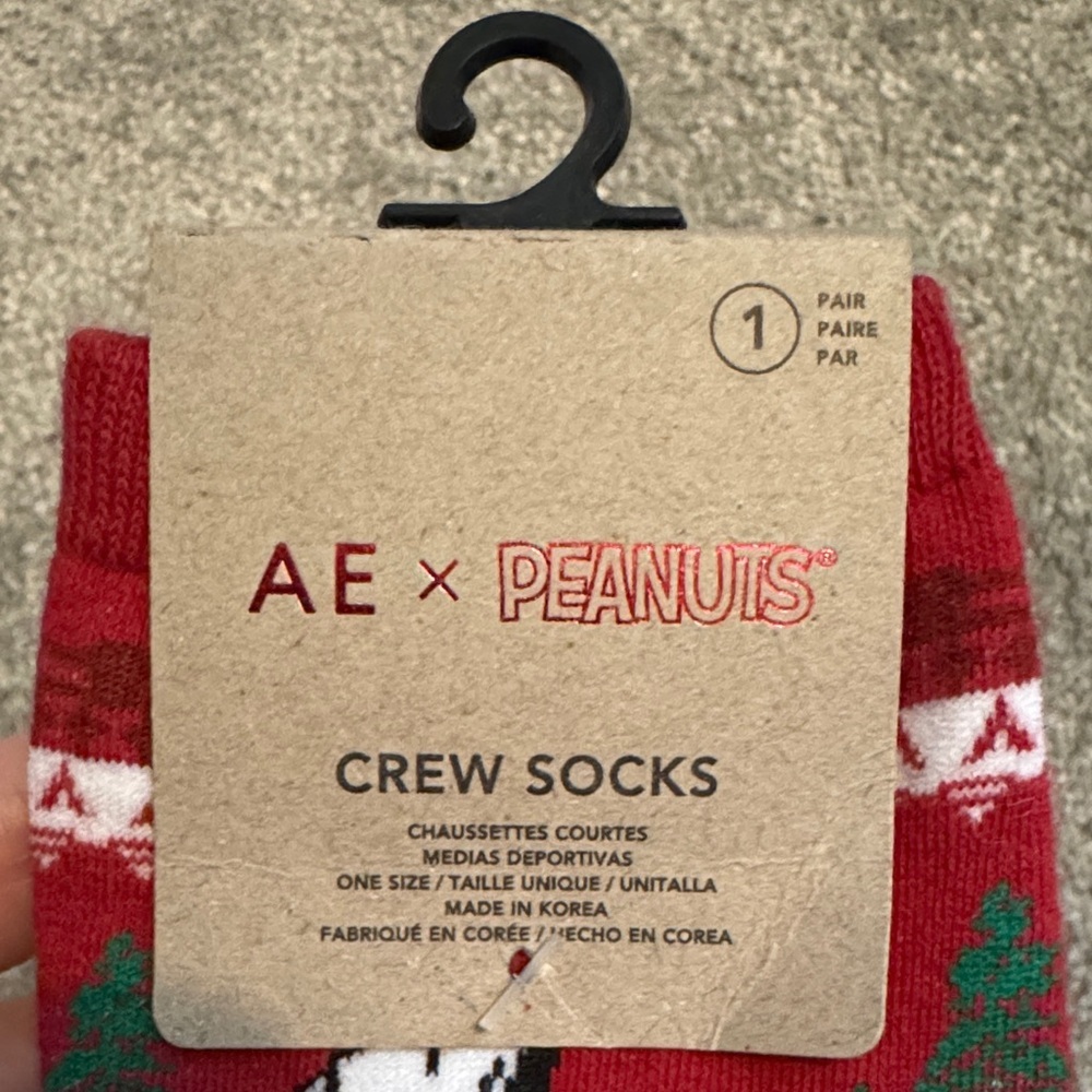 American Eagle Outfitters Red Holiday Crew Socks - Picture 2 of 3
